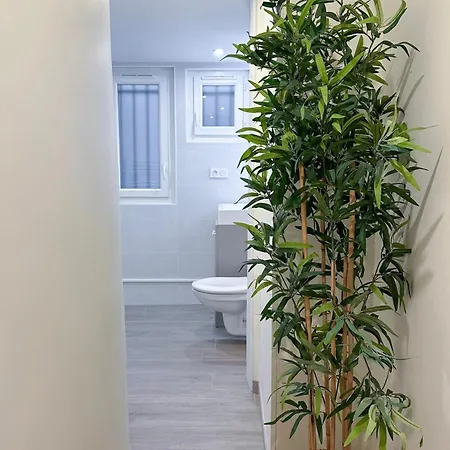 Unique In Madelaine! Apartamento *