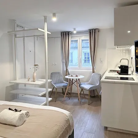 Unique In Madelaine! Apartamento