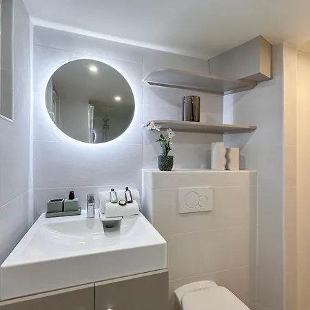 Apartamento Unique In Madelaine!