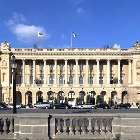 Unique In Madelaine! *